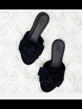 Tory Burch Annabelle Black Suede Bow Slide Sandals. Size 7
